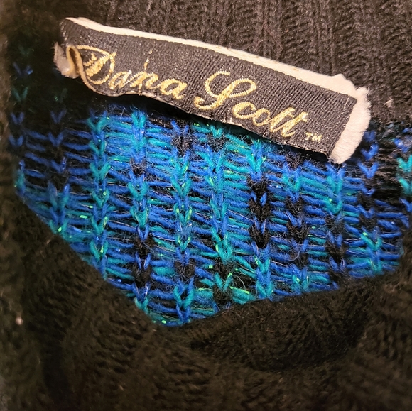 DANA SCOTT VINTAGE KNIT METALLIC PRINT TIGHT KNIT SWEATER WOMEN SIZE MEDIUM - Picture 3 of 3